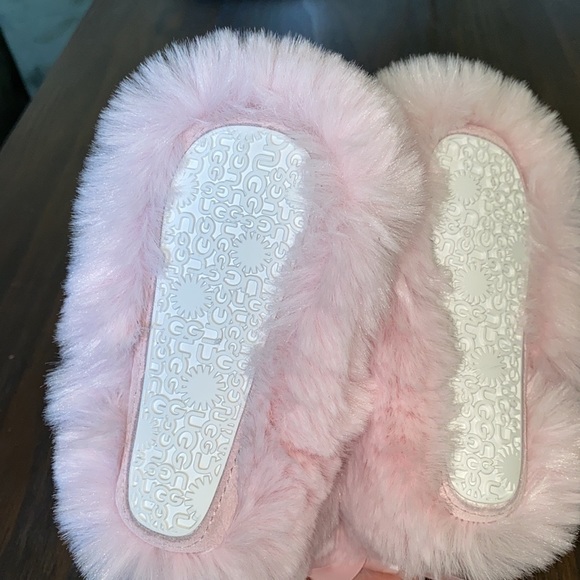 Ugg infant boots size 4/5 new - Picture 3 of 4